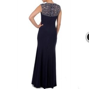 Blk/Blue beaded lattice gown. NEW. Sz 6.